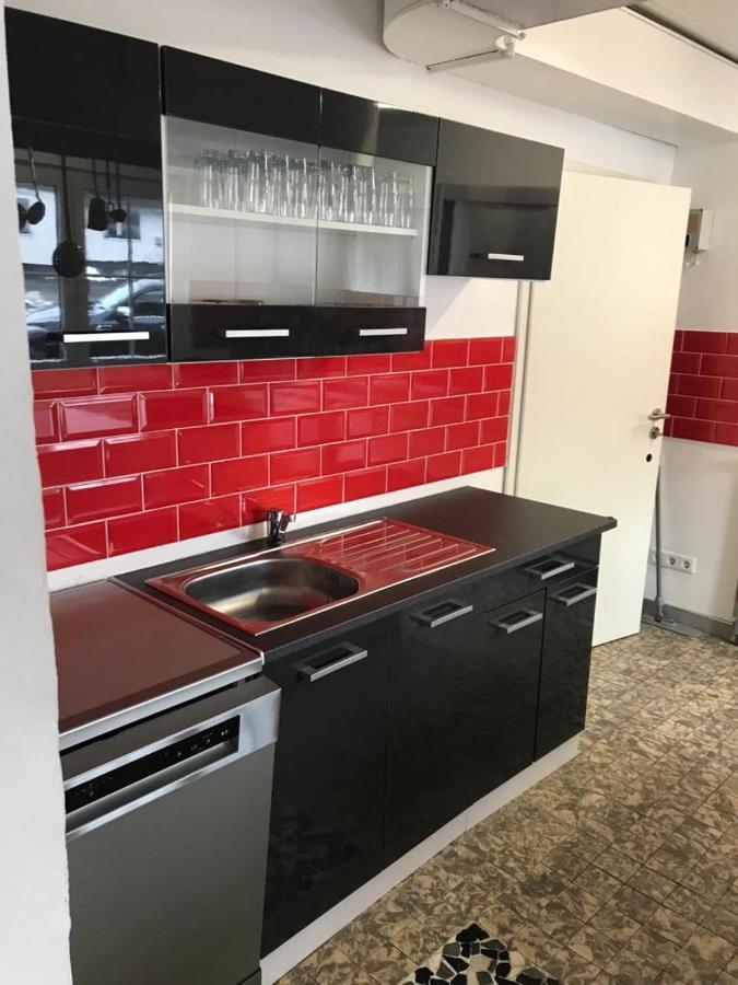 Ferienhaus Astenblick - Ideal Fuer Weihnachtsfeiern Und Familienfeiern Bietet Schlafplaetze Fuer Bis Zu 35 Personen Winterberg Exterior foto