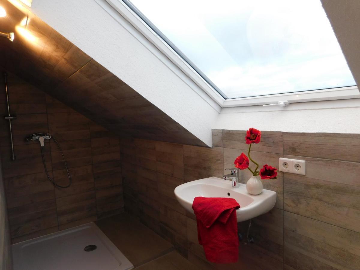 Ferienhaus Astenblick - Ideal Fuer Weihnachtsfeiern Und Familienfeiern Bietet Schlafplaetze Fuer Bis Zu 35 Personen Winterberg Exterior foto